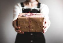 Nearly half of UK consumers want personalised bank rewards