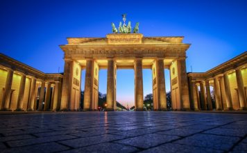 Cover Genius acquires Friendsurance to expand DACH banking