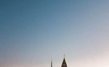 Emirates NBD backs AI startup adoption with Techstars