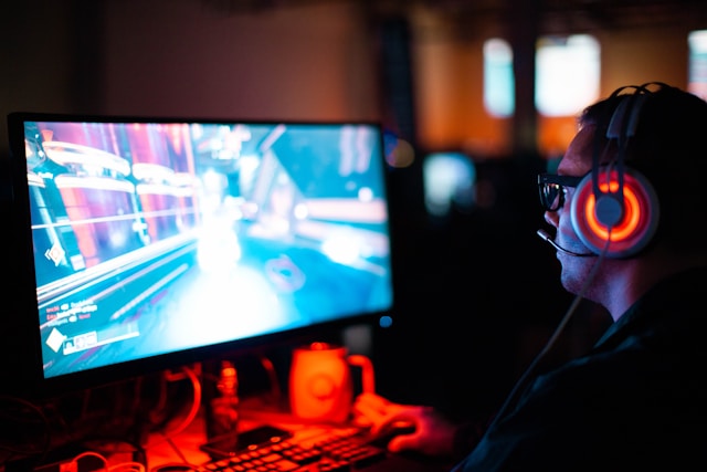 sean-do-EHLd2utEf68-unsplash (2) Paysafe deepens Tebex tie-up to boost gaming payments