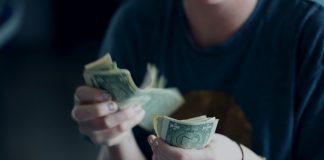Varo takes on the cash problem facing digital banks