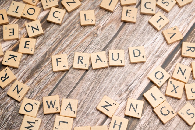 markus-winkler-Y0Cy2PmRpnY-unsplash (3) US impersonation scam attempts surge 130% in a year