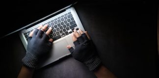 Sayari, DataExpert target financial crime across Europe