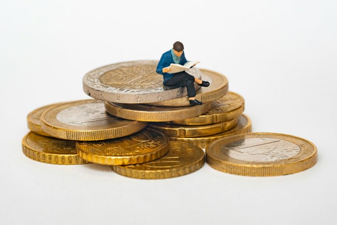 Banks face $230bn payments hit as stablecoins scale