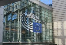 Manual AI disclaimers won’t survive EU AI Act scrutiny EU AI