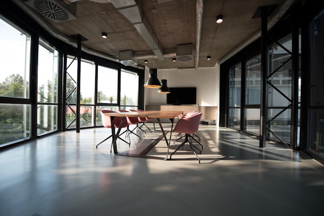 nastuh-abootalebi-eHD8Y1Znfpk-unsplash (36) TreasurySpring appoints Olivia Maguire as senior director