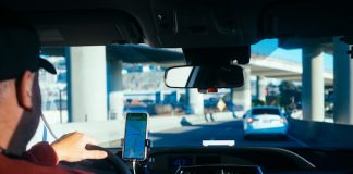 Vero, Uber launch pay-per-km rideshare cover