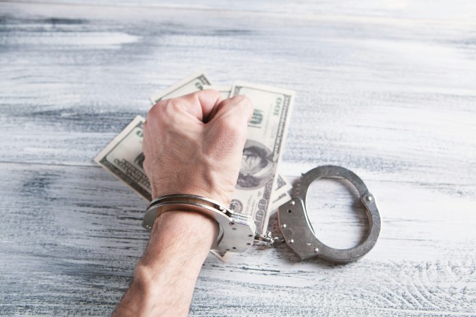 sasun-bughdaryan-ip5gzcVmJEY-unsplash FCA warns laundering networks outpace mule crackdown