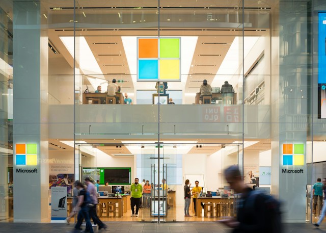 valent-lau-8NB47kXdDJc-unsplash (1) Napier AI joins Microsoft Marketplace with Continuum
