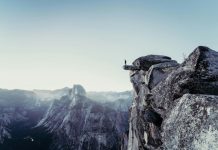 Delfi benchmark exposes risk-adjusted returns gap at US banks