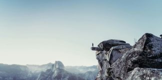 Delfi benchmark exposes risk-adjusted returns gap at US banks