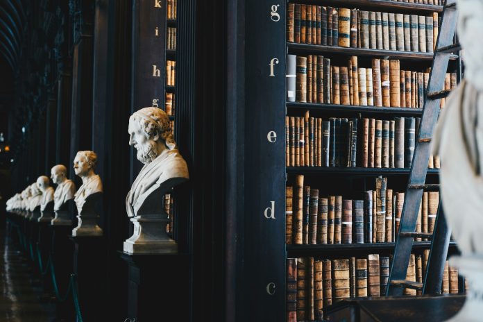 FCA bets on continuity with permanent ombudsman chair