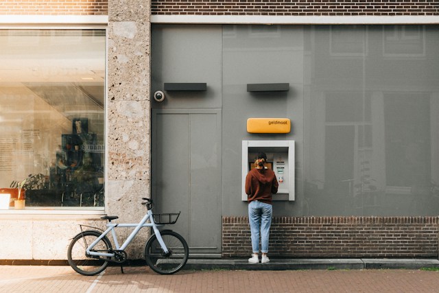 Why German banks must prepare for ATM pooling now Why German banks must prepare for ATM pooling now